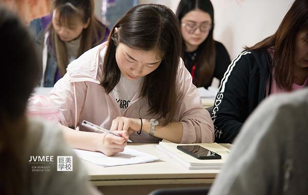 廣元學美容去哪里學比較好(廣元哪里有好的美容培訓學校)